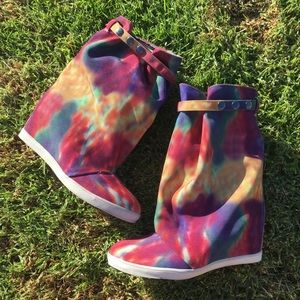 YRU Rain wedge tie dye boots